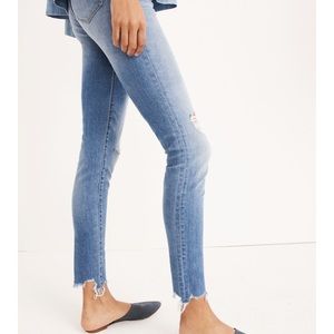 ✨NWT Madewell | 9” High Rise Skinny Hems and Rips